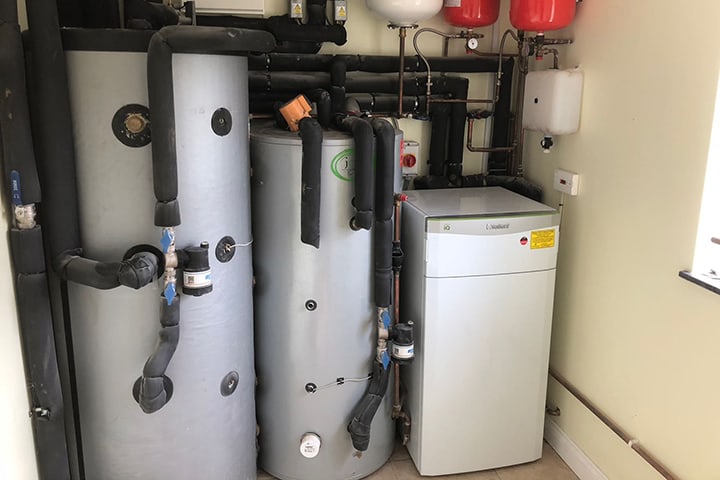 Ground Source Heat Pump Ground Source Heat Pump