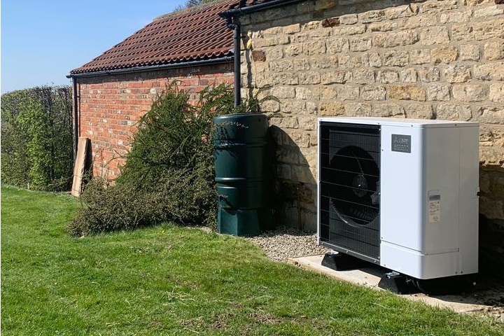 Air Source Heat Pump : r/HousingUK
